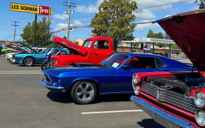 Red, White, and Blue Antique Automobiles | Whatcom County Cruising Association